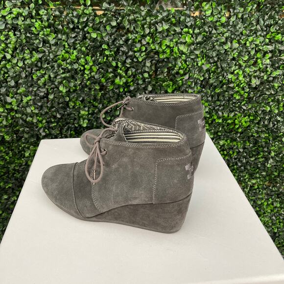 TOMS, Grey Suede Leather Wedge Booties, Women’s Size 11 - Picture 5 of 7